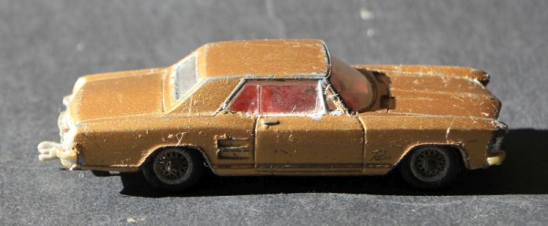 Corgi Toys Buick Rivera 1963 DieCast Model (2280)
